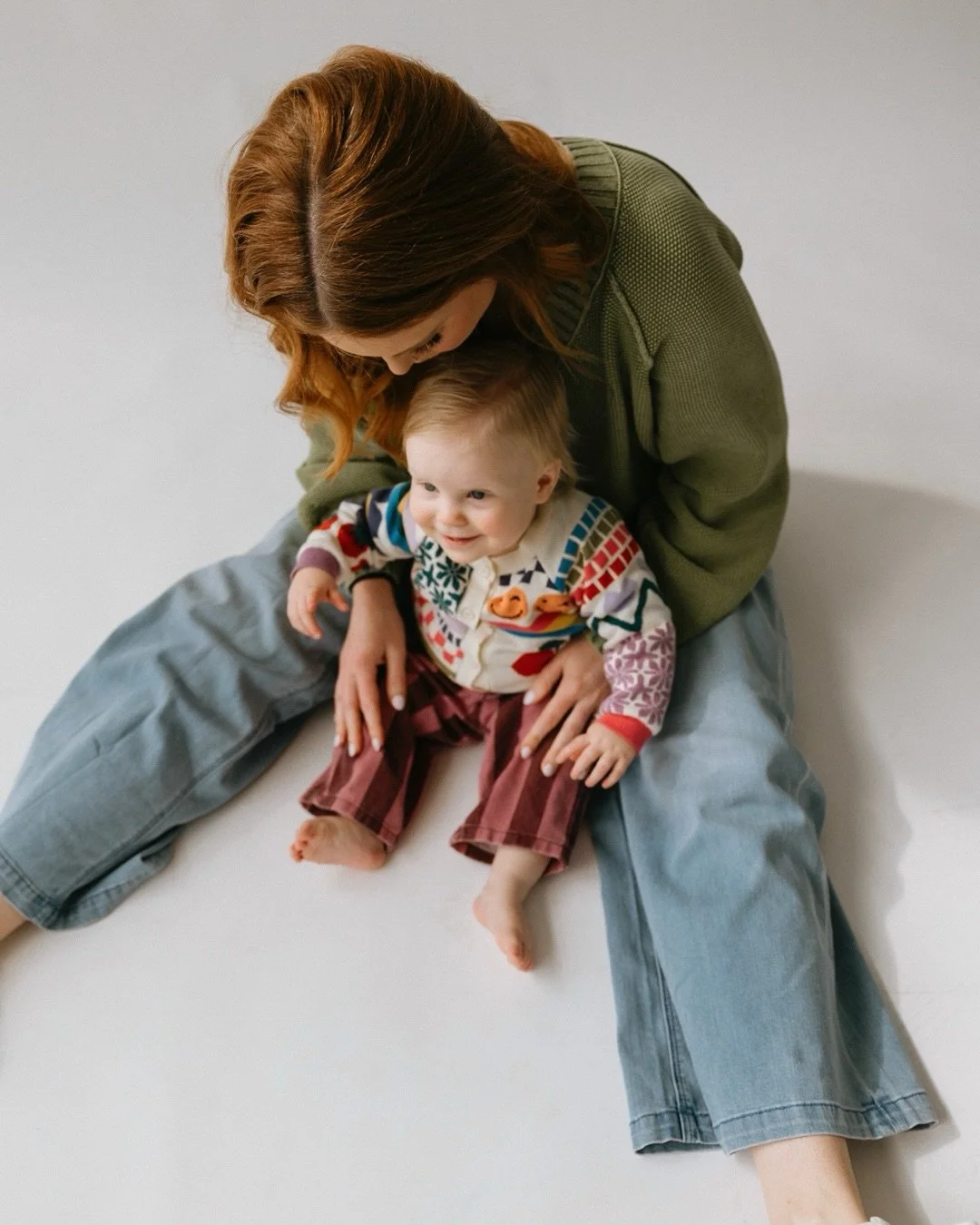 The Ryan Fam in studio🫶🏻

#detroitfamilyphotographer #studiofamilysession #detroitlifestylephotographer #michiganfamilyphotographer