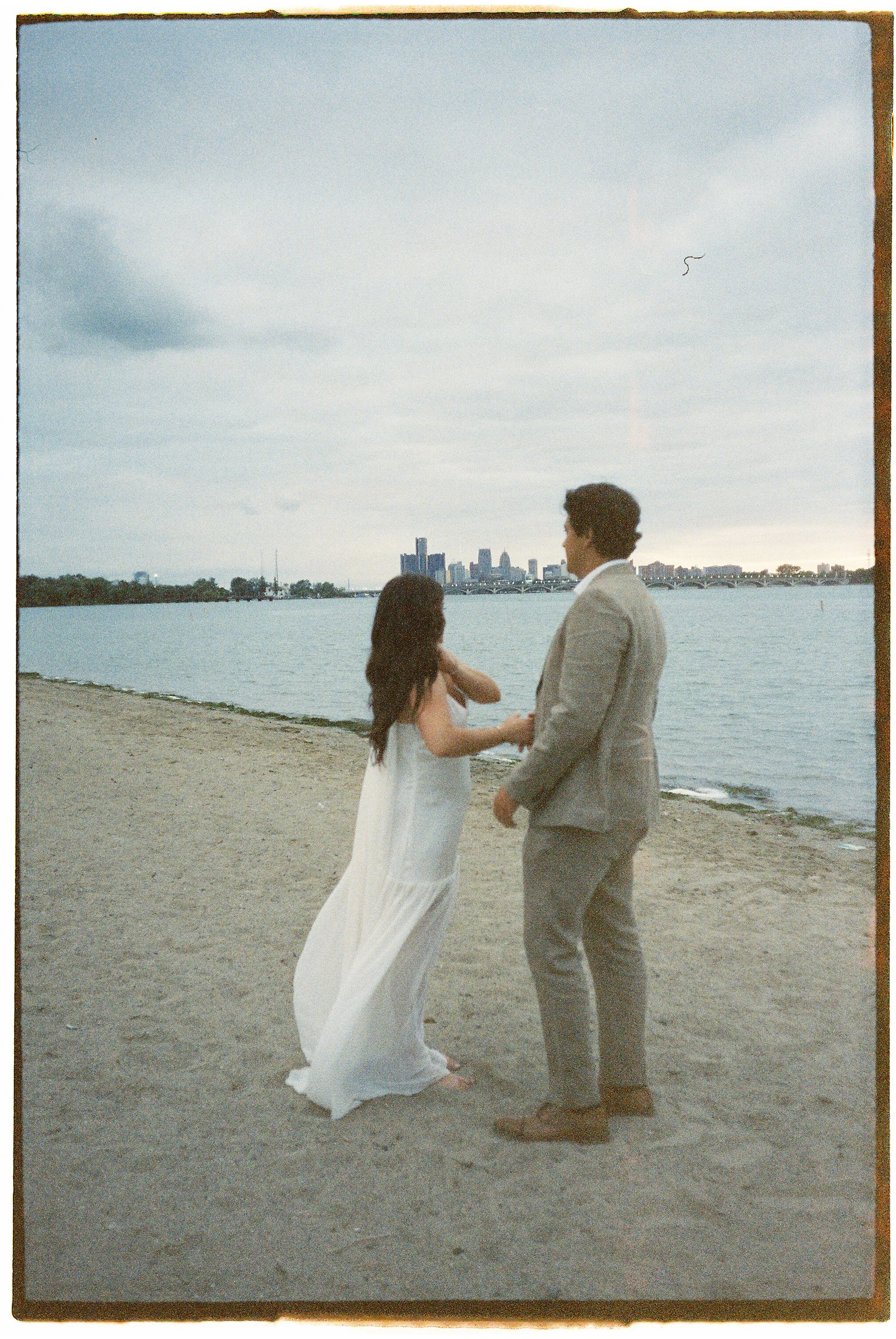 amanda lalama detroit wedding photographer 35mm film16.jpg