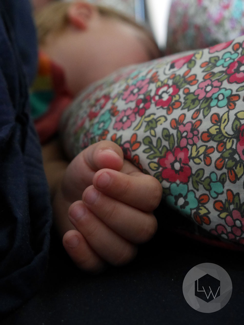 Five little fingers via Lila Wolff