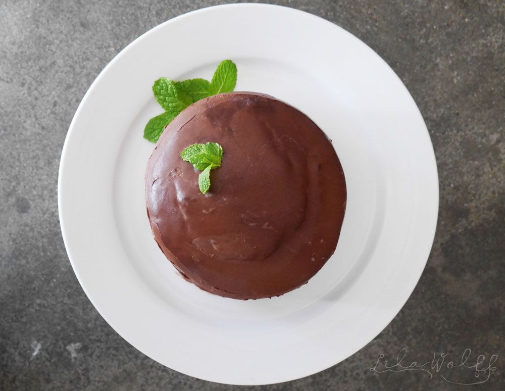 Dairy free Mint Slice cake via Lila Wolff