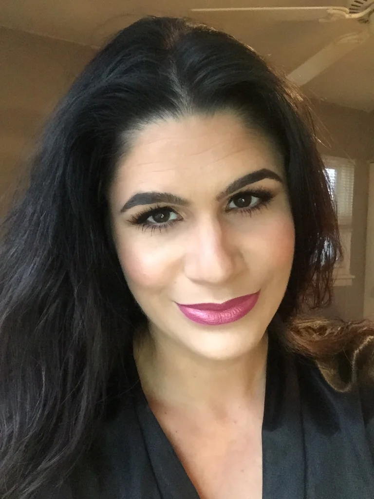 Mac Plumful & NYX retractable lip liner in Plum