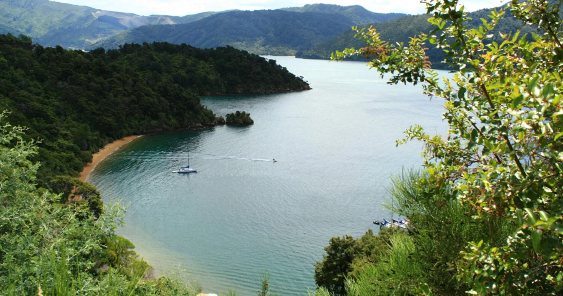 Scenic Drives Around Marlborough