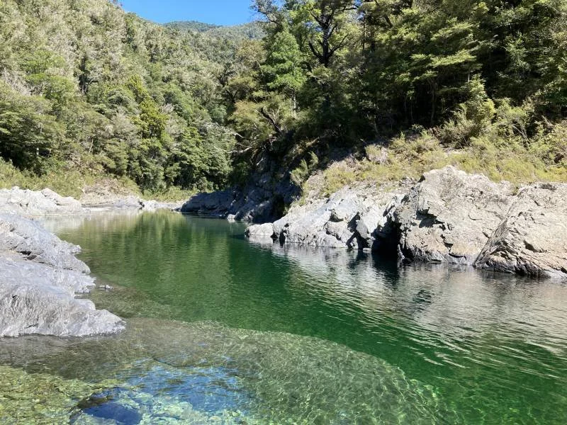 Tresco_Activities - Emerld-pools.jpg