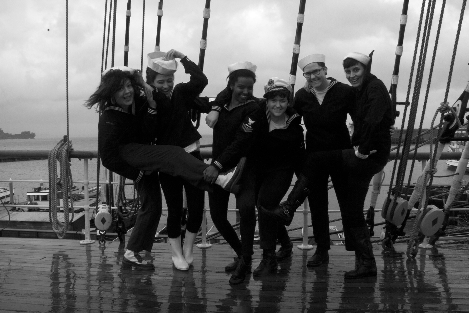 crew1.jpg
