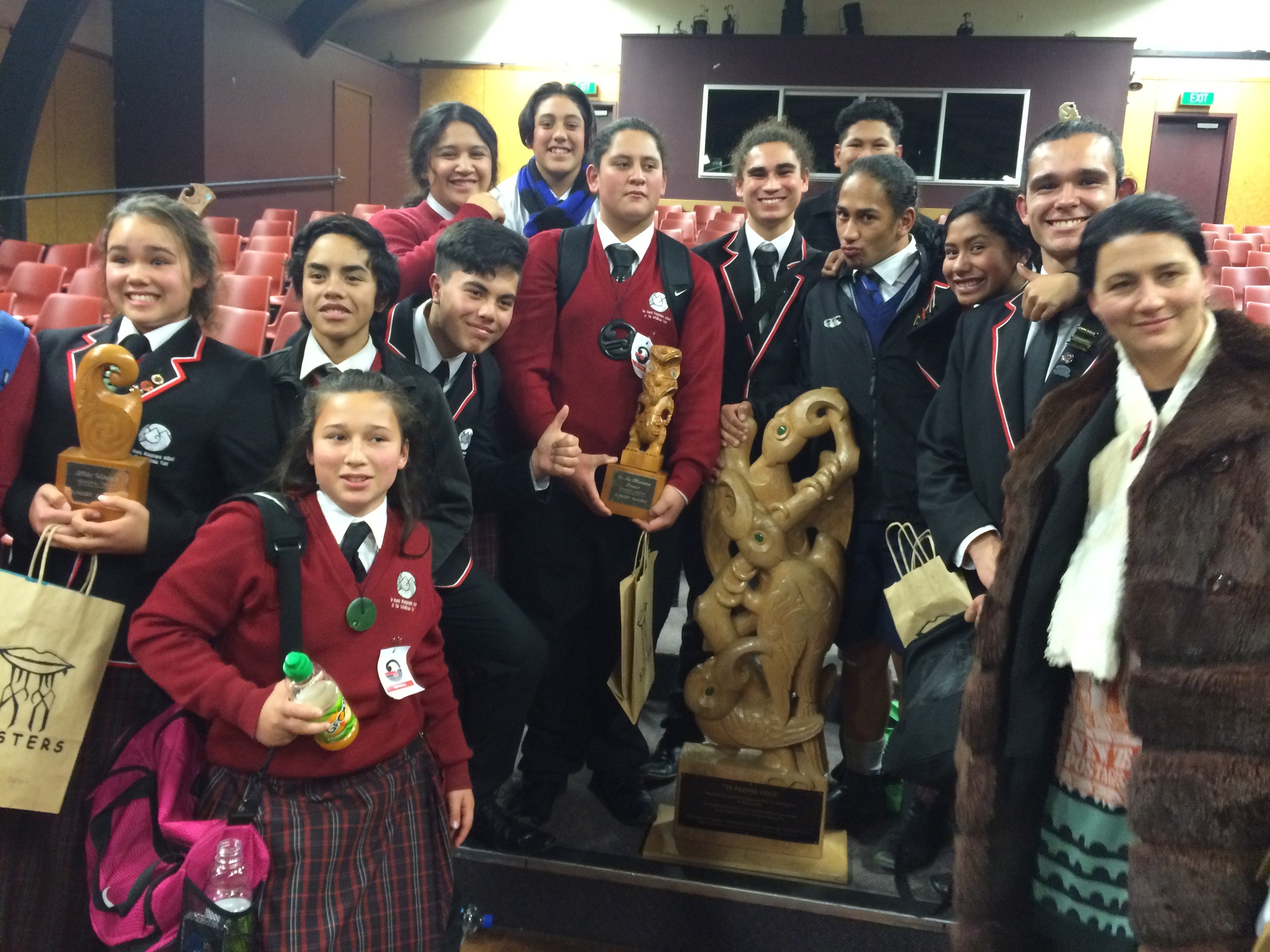 Te Kura Kaupapa Māori o Te Whānau Tahi : winner of Te Ao Marama Fraser Memorial trophy for Junior Māori (Rawhiti Ihaka); Mihi Winiata Trophy for Junior English (Sir Turi Carroll) and Te Paepae Kākā Trophy for the school that earns the highest aggregate.