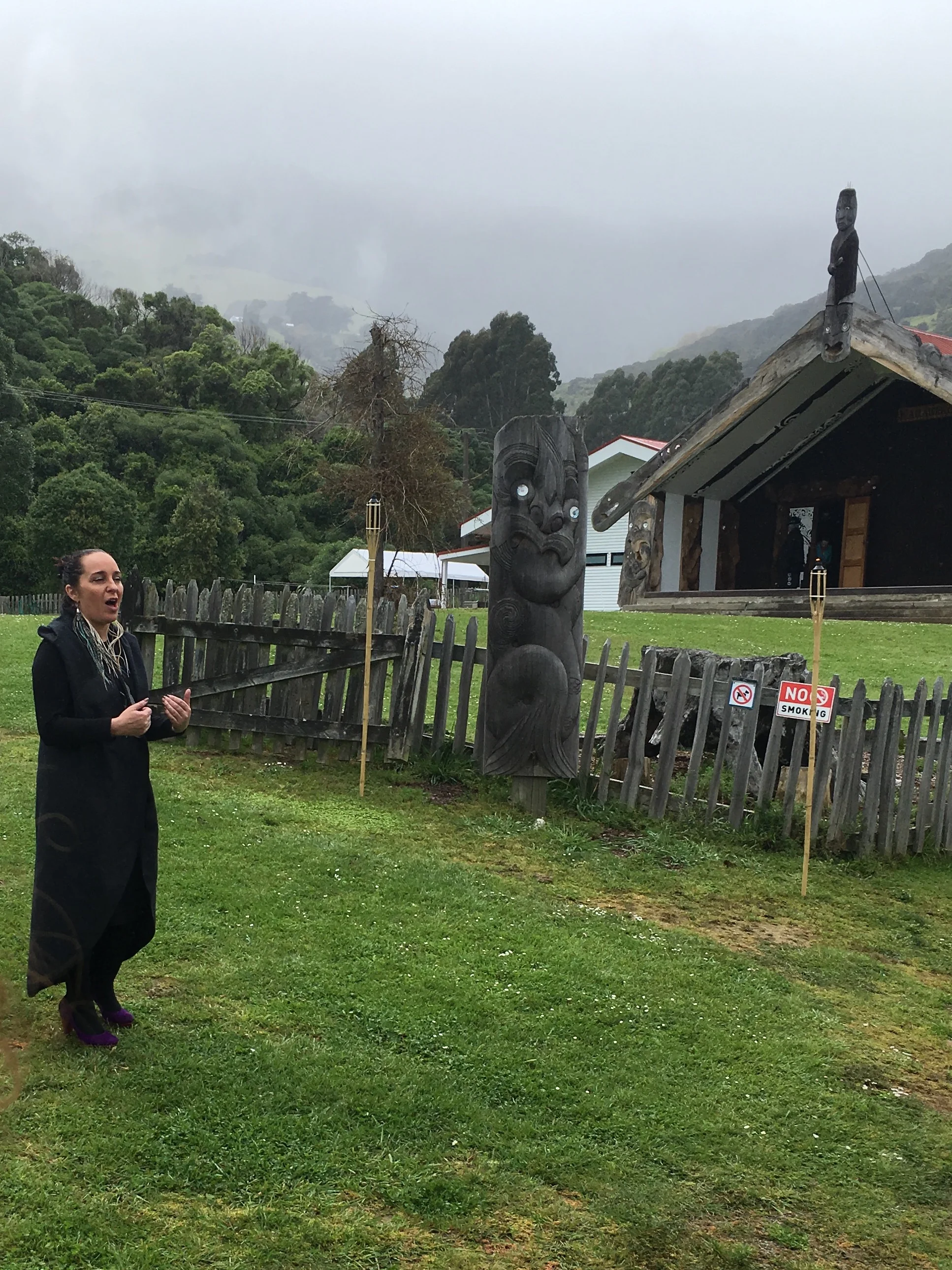Amber Clarke, kaikaranga leading us into te whare tupuna, Karaweko