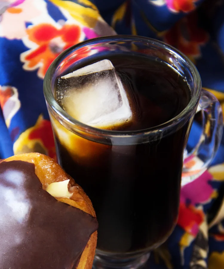#HappyHourClub 15 / Coffee with Coconut Water