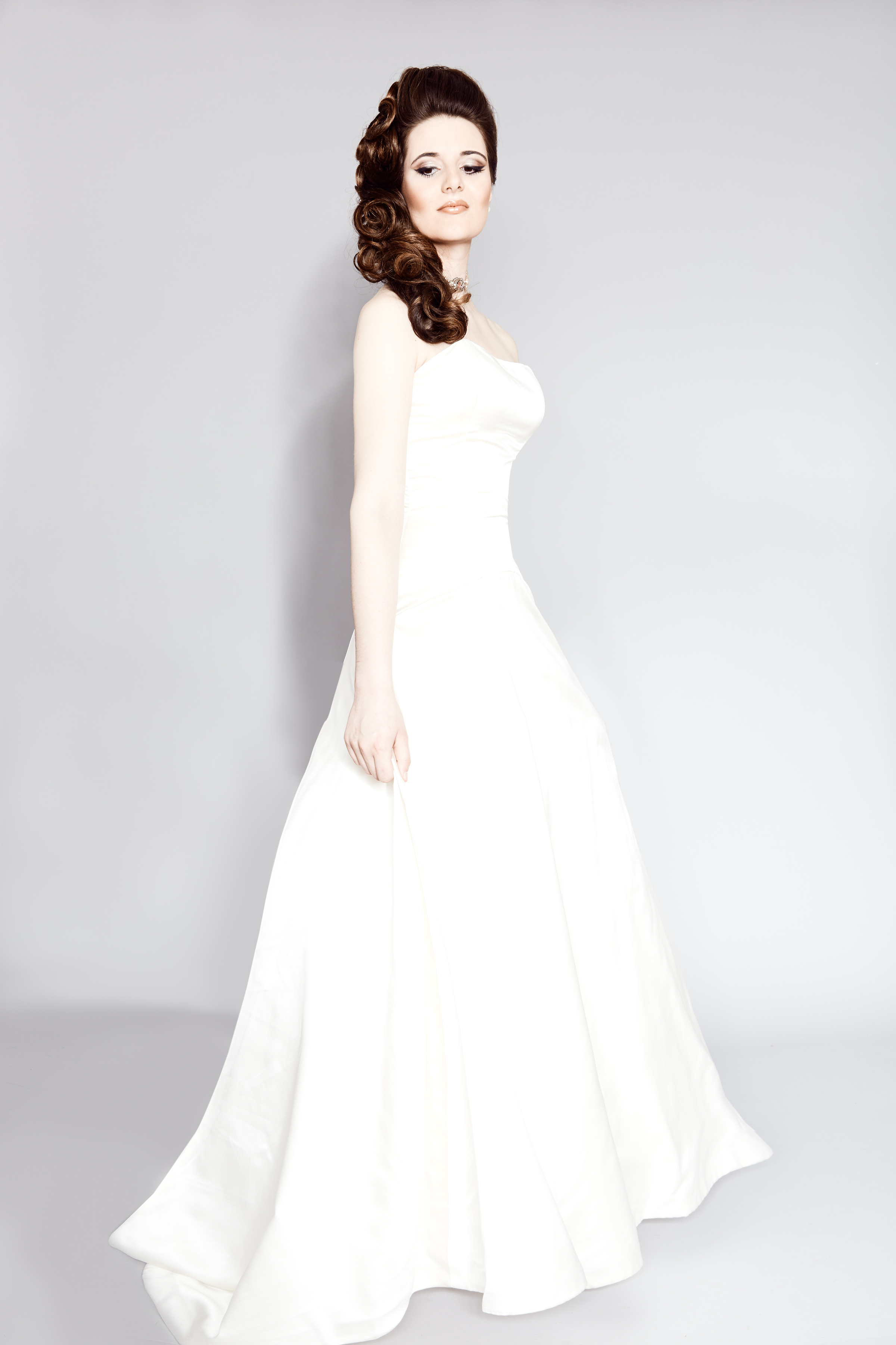 L&G Bridal 10.jpg
