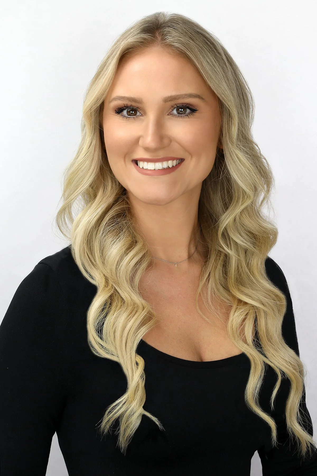 Katie Brightbill - Advanced Signature Stylist 