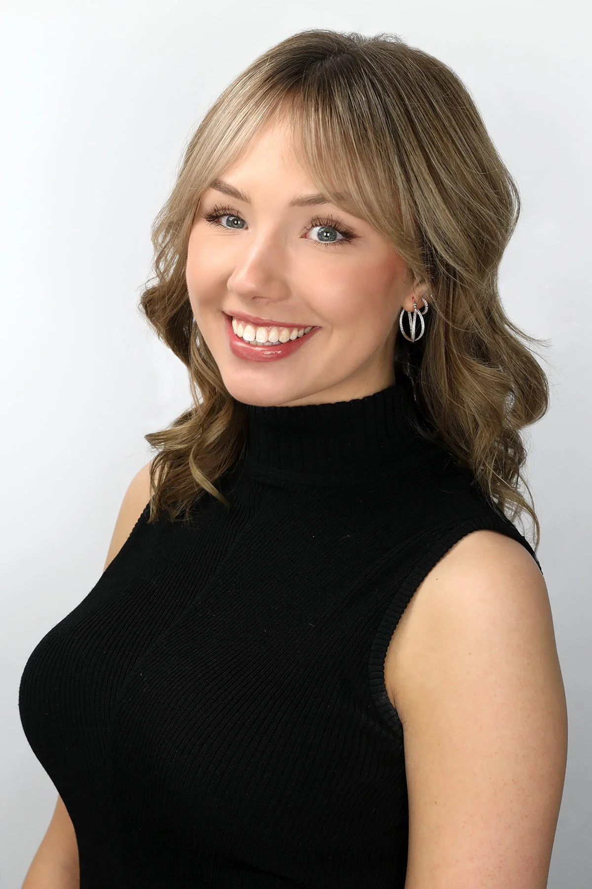 Ryleigh Ferl - Stylist