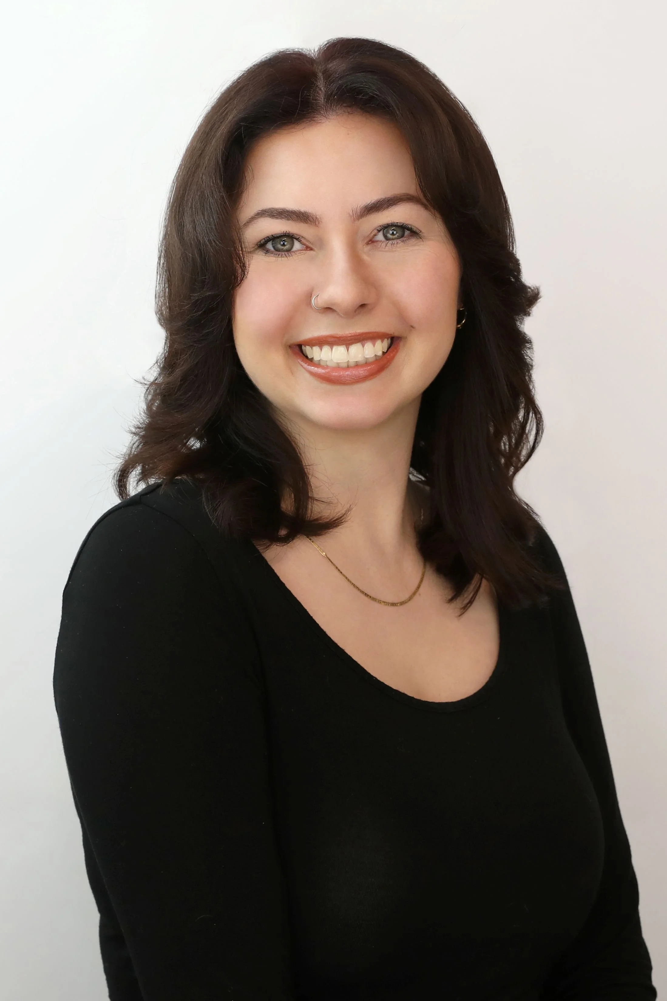 Hailee Kirchner - Stylist