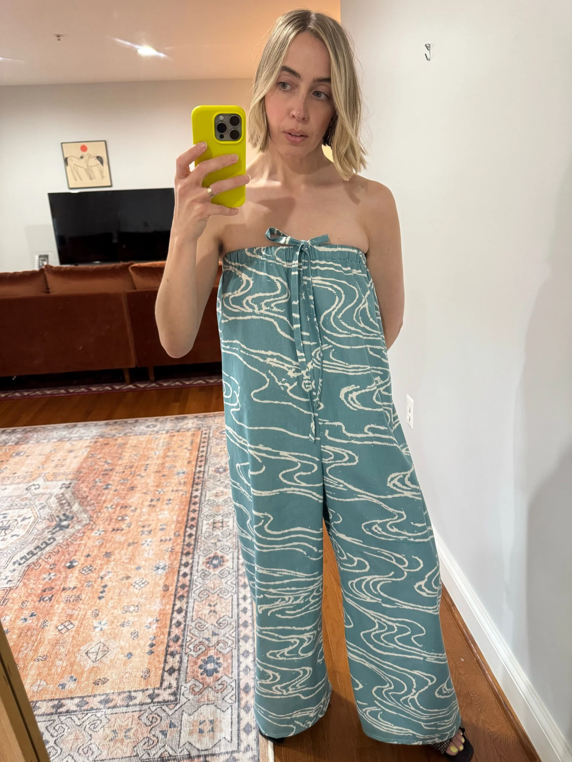 AGUA FRESCA cover-up