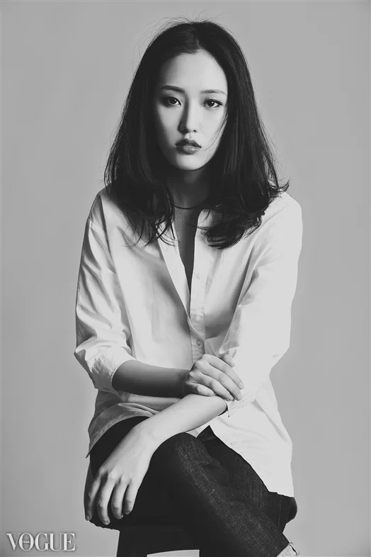 Eom Ji - No.3.jpg
