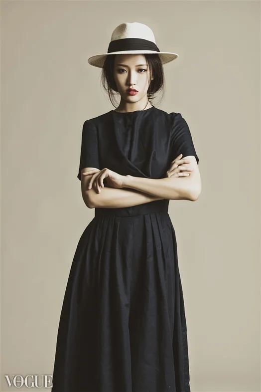 Eom Ji - No.5.jpg