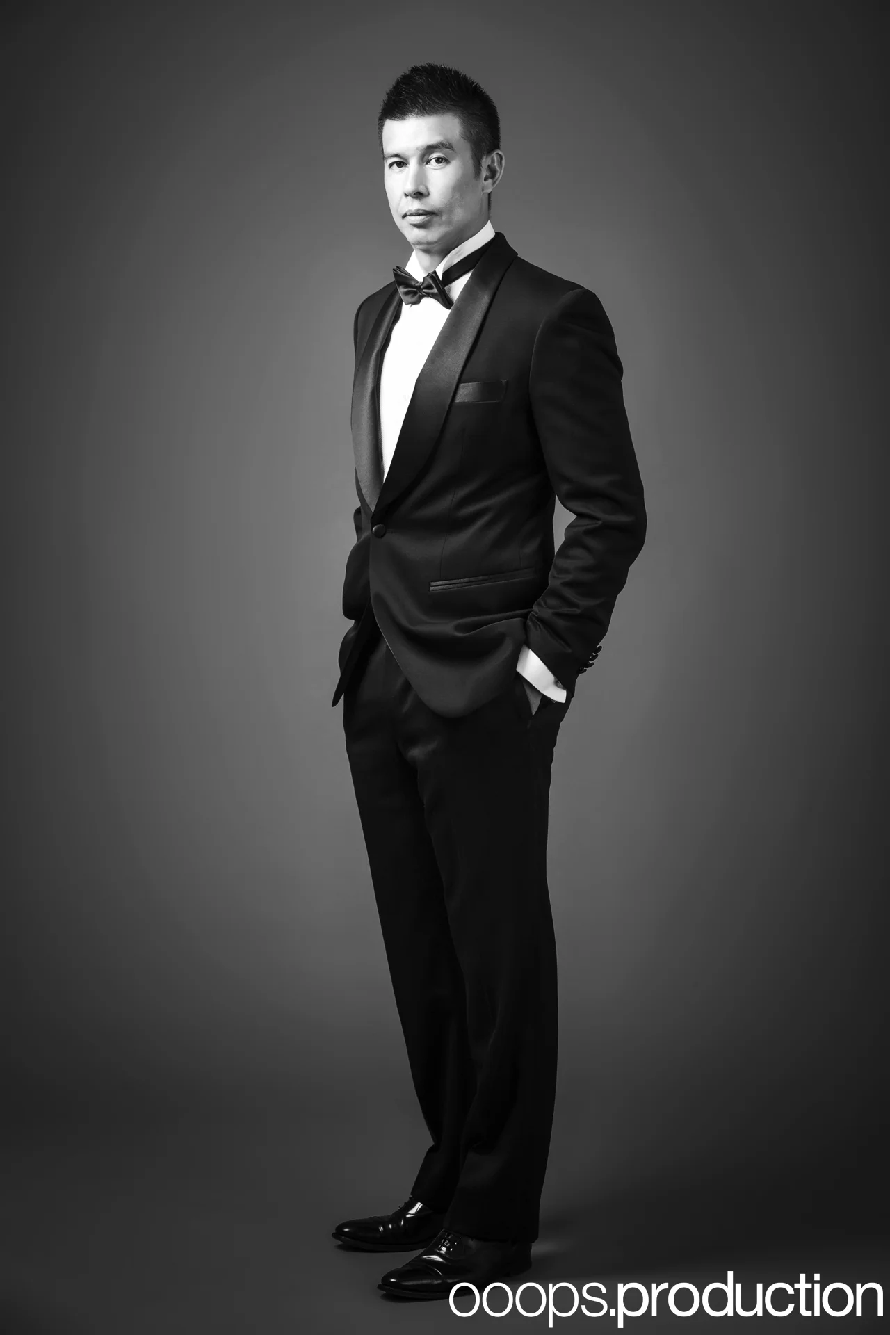 _R3C0921+BW.jpg