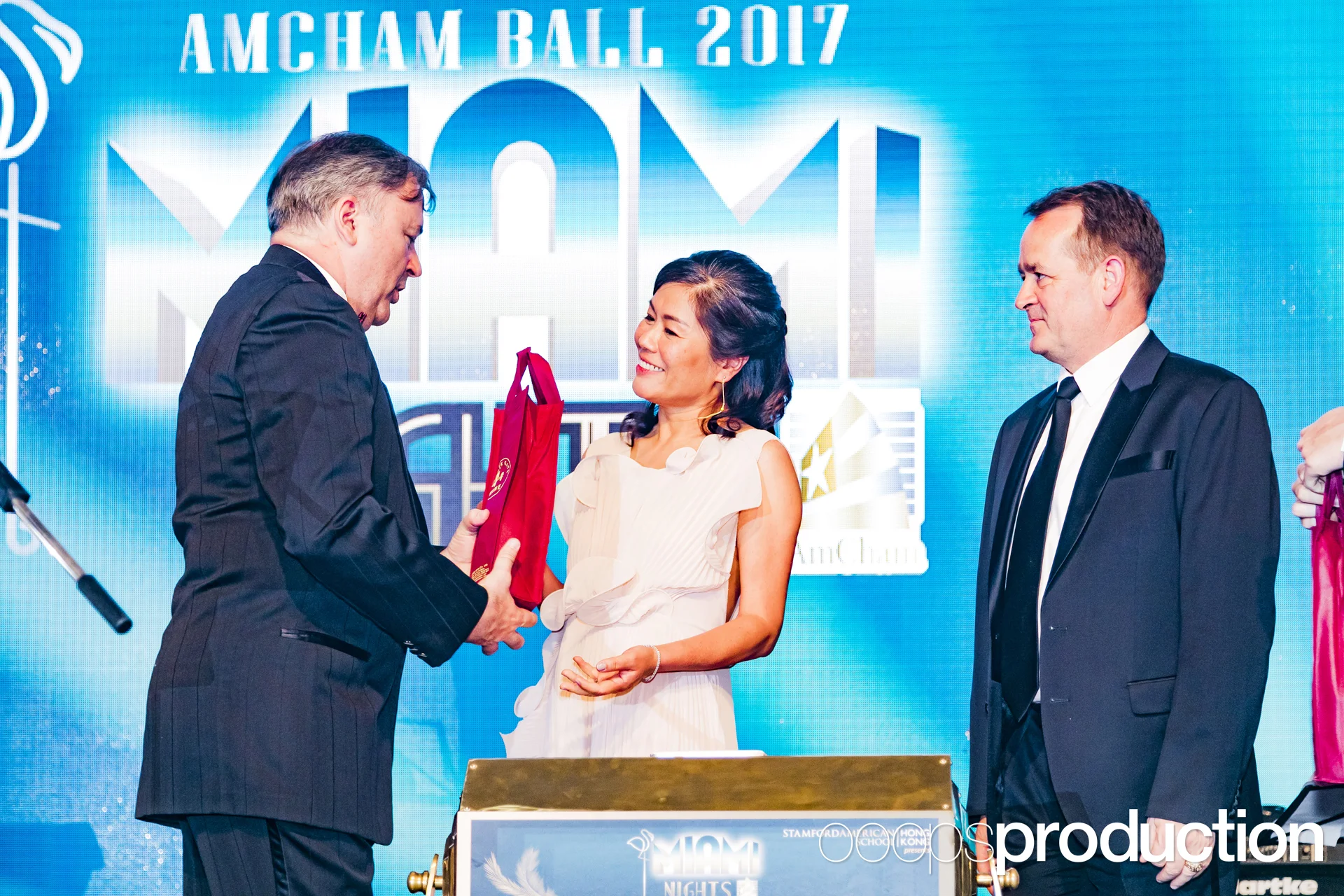 AmChamBall2017K0928.jpg