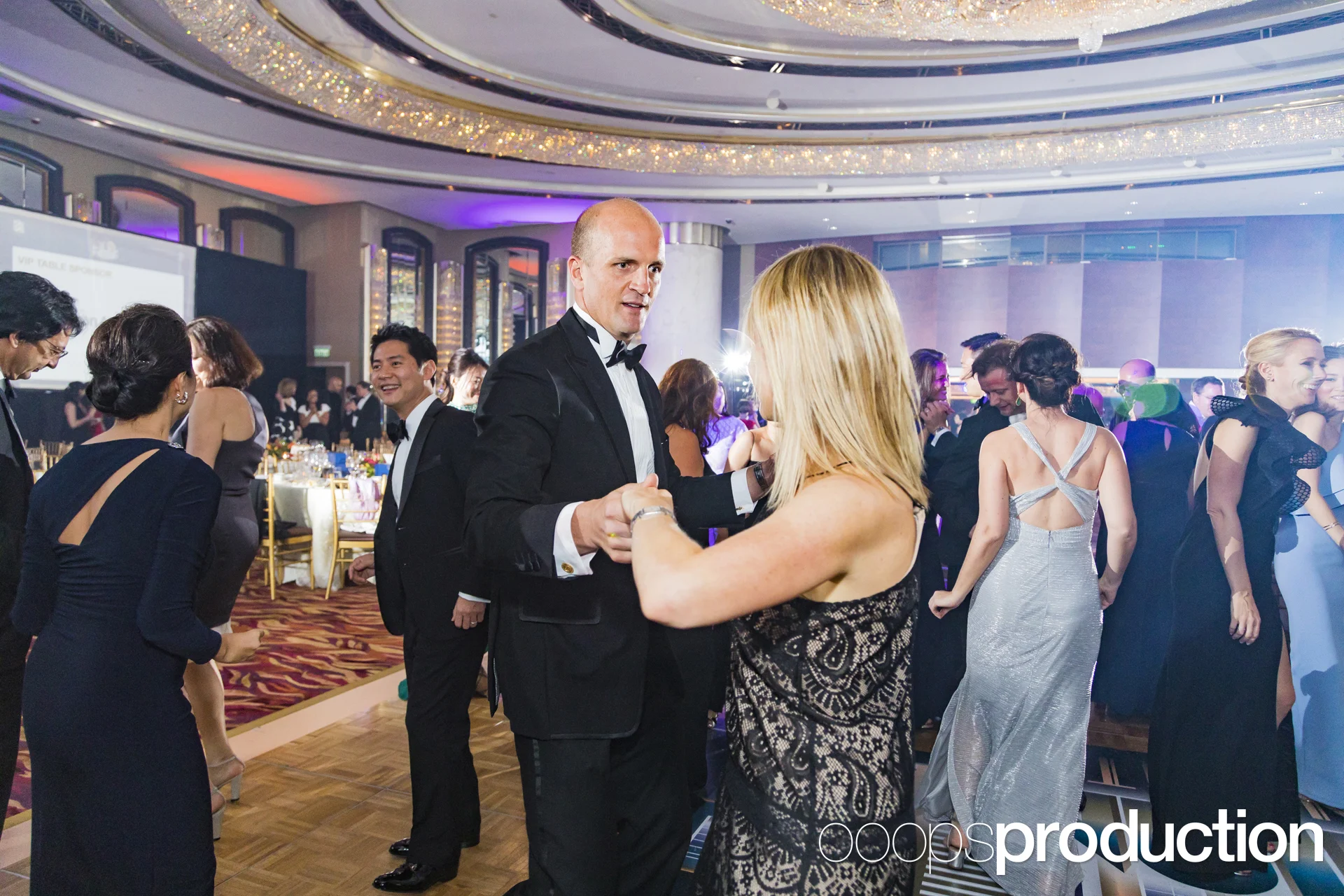 AmChamBall2017K1023.jpg