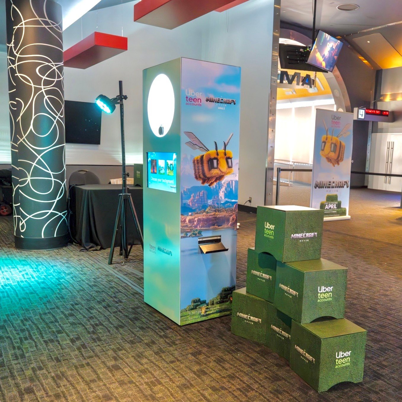 We rolled into the Scotiabank Theatre Toronto and transformed a corner into a pixelated paradise!

Our Compact Photo Booth, decked out in a cool branded wrap for the @uber teen premiere of @aminecraftmovie, was all set to transport guests to the bloc