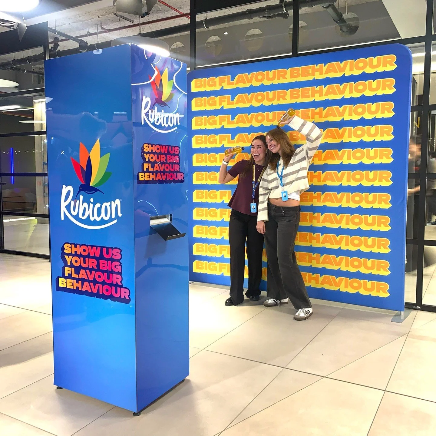 We provided our Compact Photo Booth for the new flavour launch of @rubicondrinksuk at @amazonuk. Our custom branded wrap and backdrop helped guests capture some amazing memories. It's always great to be part of such a vibrant event! 

#rubicondrinks 