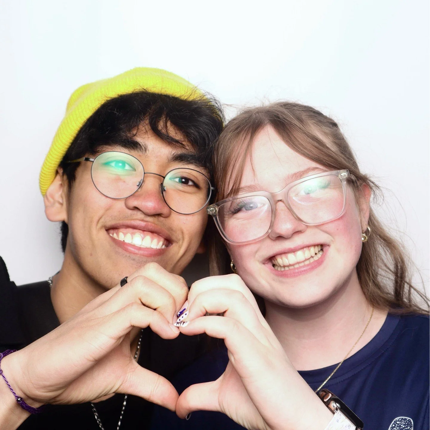 Stepping behind the lens with the gallery crowd to catch all that art exhibition energy. 📸

#retrophotobooth #brandactivation #agotoronto #photobooth #photoboothhire