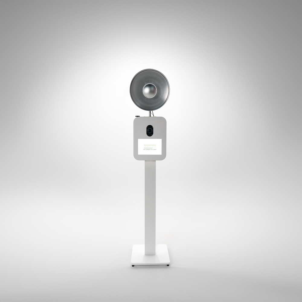 Snaptique+Modern+Photo+Booth+White+Pure+Background.png
