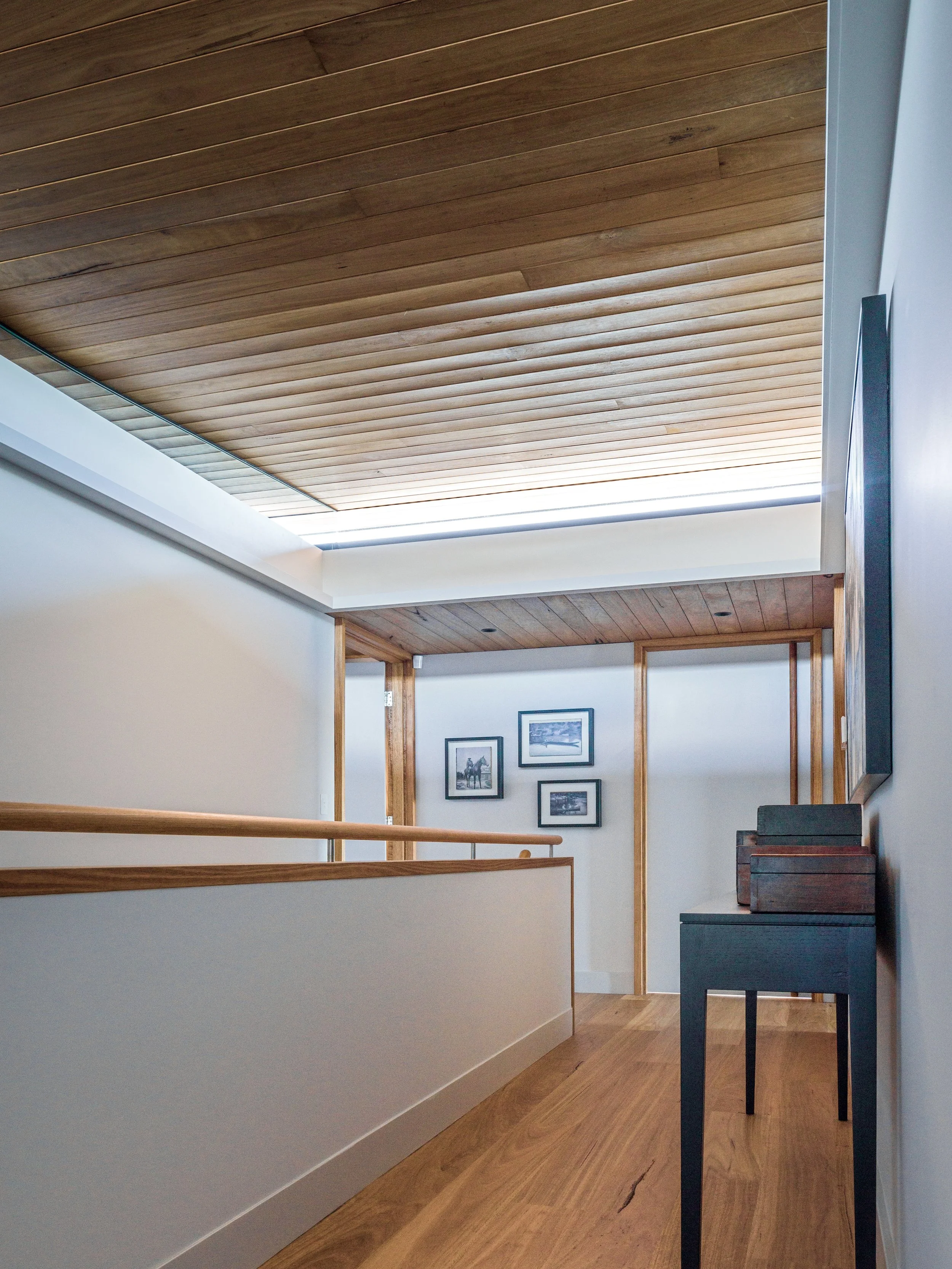 Newton Barda Tutus Rd 0366 HR.jpeg