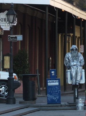 Is that a statue? Streets should be interesting and entertaining, not just busy, dangerous thoroughfare.