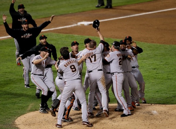 Giants win as Tommy & Aaron celebrate thousands of miles away