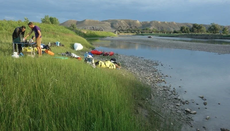 We find great spots for lunch and camping!