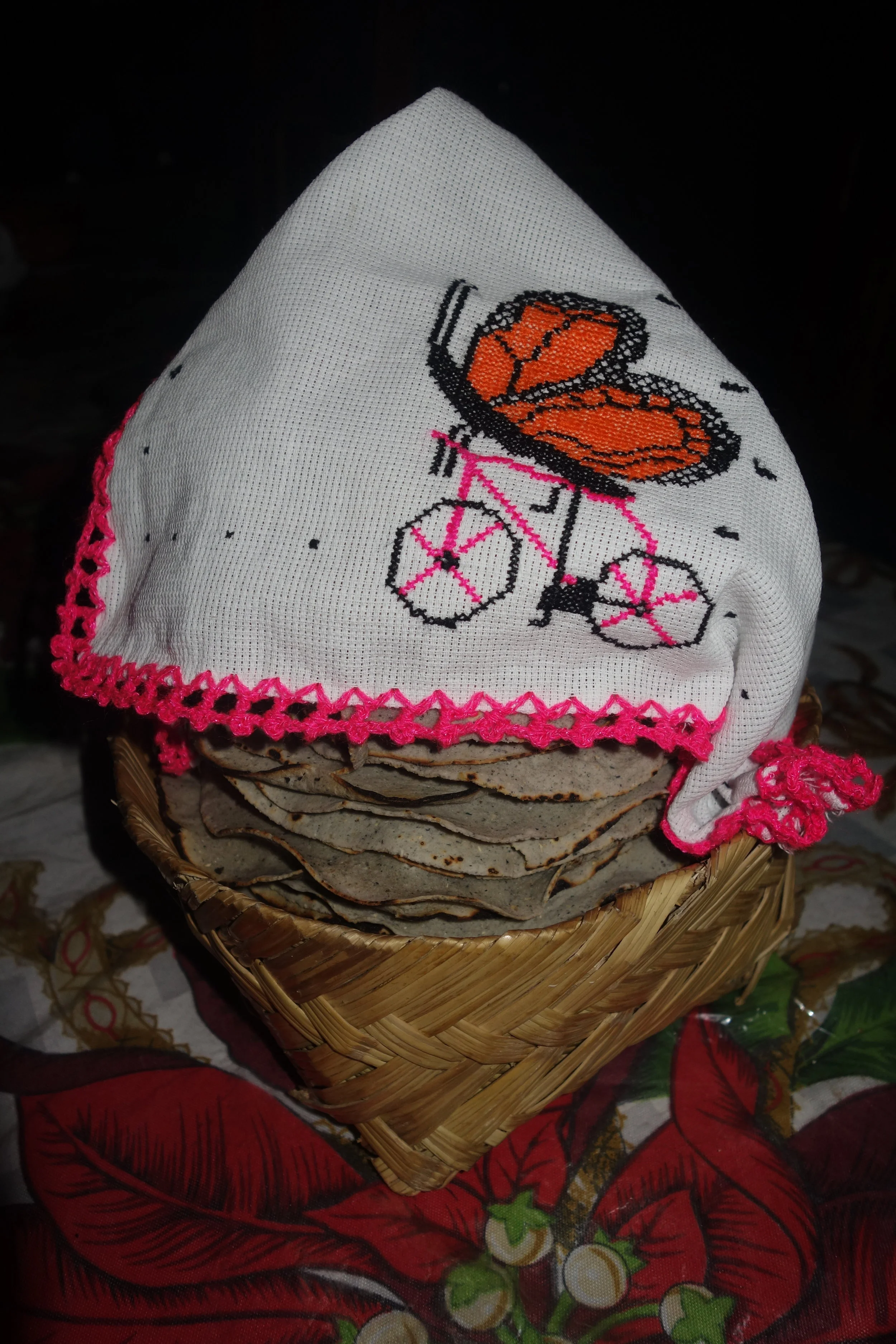 They are napkins and tortilla warmers.