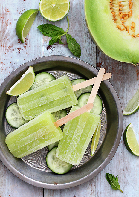 Honeydew Cucumber Margarita Pops | 8 Boozy Poptails to Stay Cool this Summer 