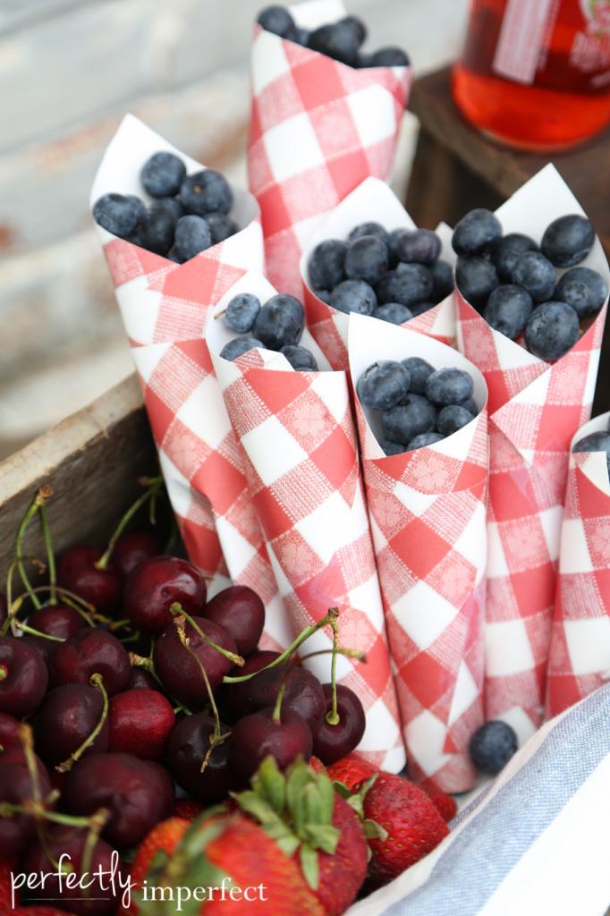 12 Ways to Celebrate the Red, White + Blue | 4th of July Party Ideas