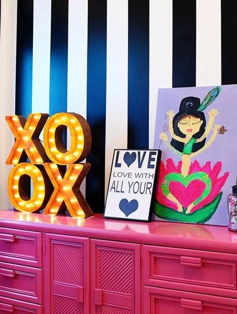                   photo via Vintage Marquee Lights 