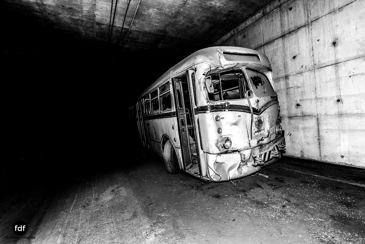 Ghost Bus Tunnel-157-Bearbeitet.jpg