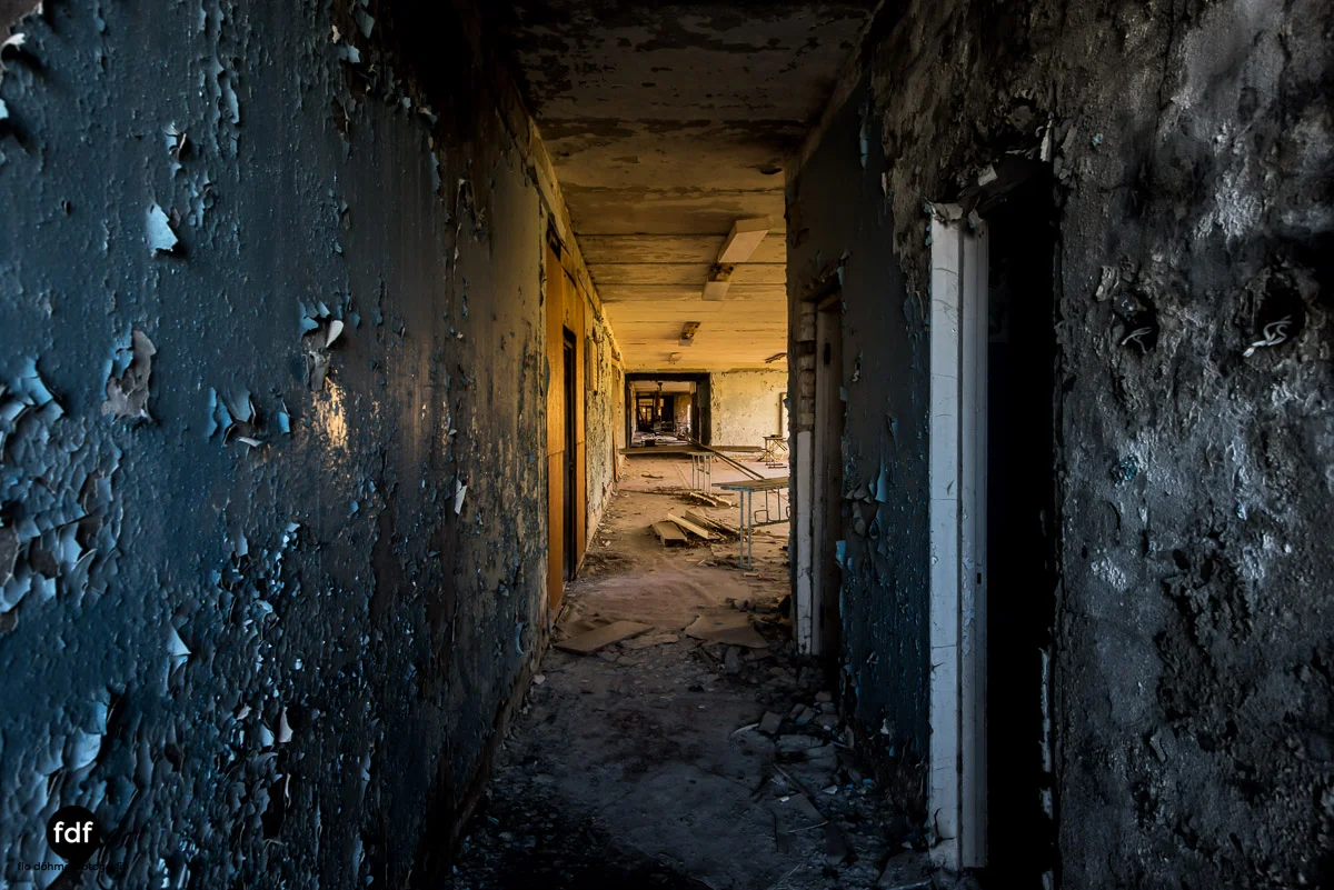 Tschernobyl-Chernobyl-Prypjat-Urbex-Lost-Place-Mittelschule-39.jpg
