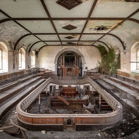 Baptist-Chapel-One-Kapelle-Kirche-Urbex-Lost-Place-Grossbritannien-22.jpg