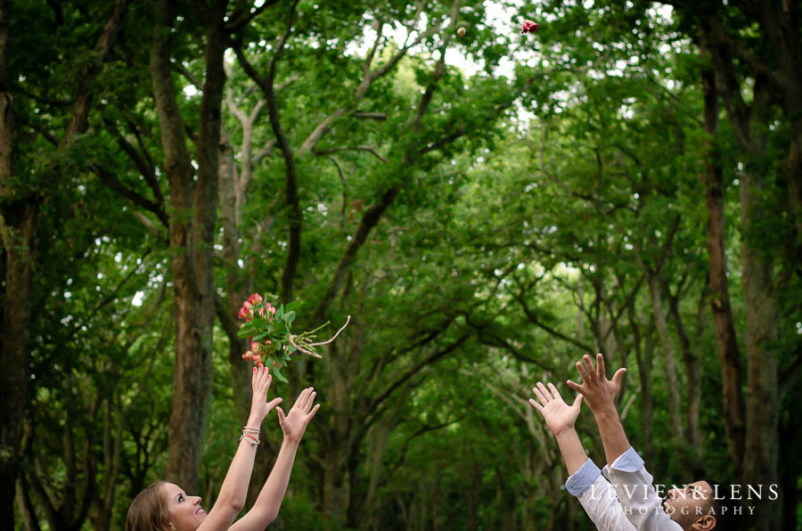 Cornwall park stunning couples love story {Auckland engagement-wedding photographer}