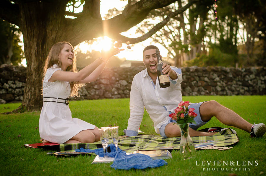Cornwall park stunning couples love story {Auckland engagement-wedding photographer}