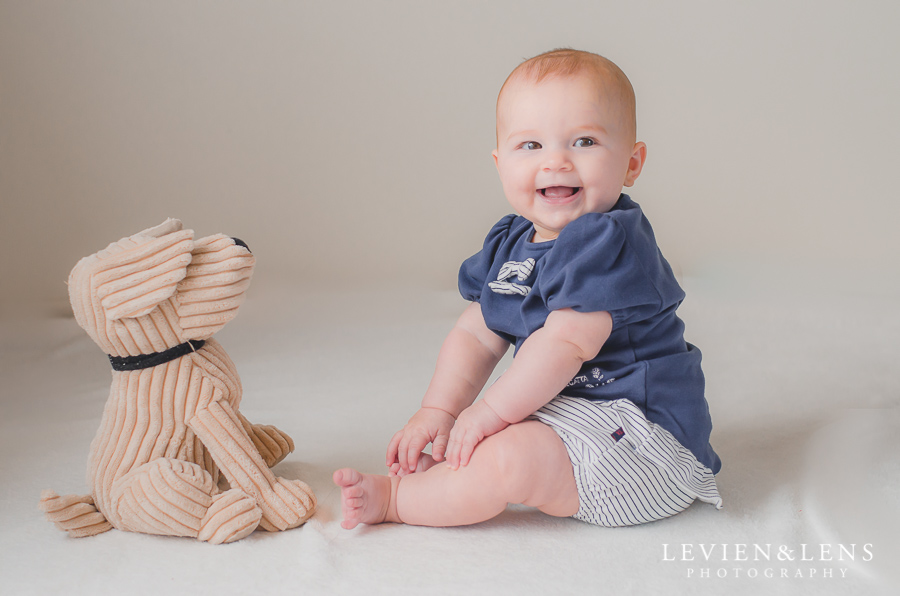 5 month Baby-girl pictures {Auckland-Hamilton newborn lifestyle photography} 