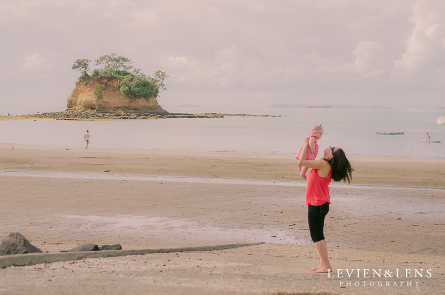 5 month Baby-girl pictures {Auckland-Hamilton newborn lifestyle photography} 