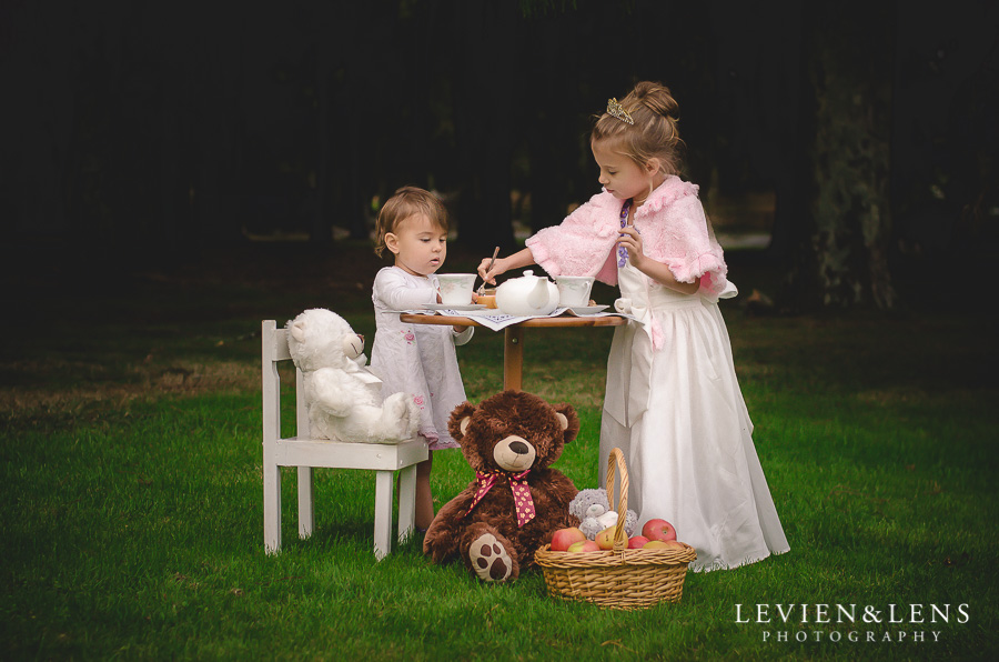 Princess tea party {Auckland children lifestyle photographer}