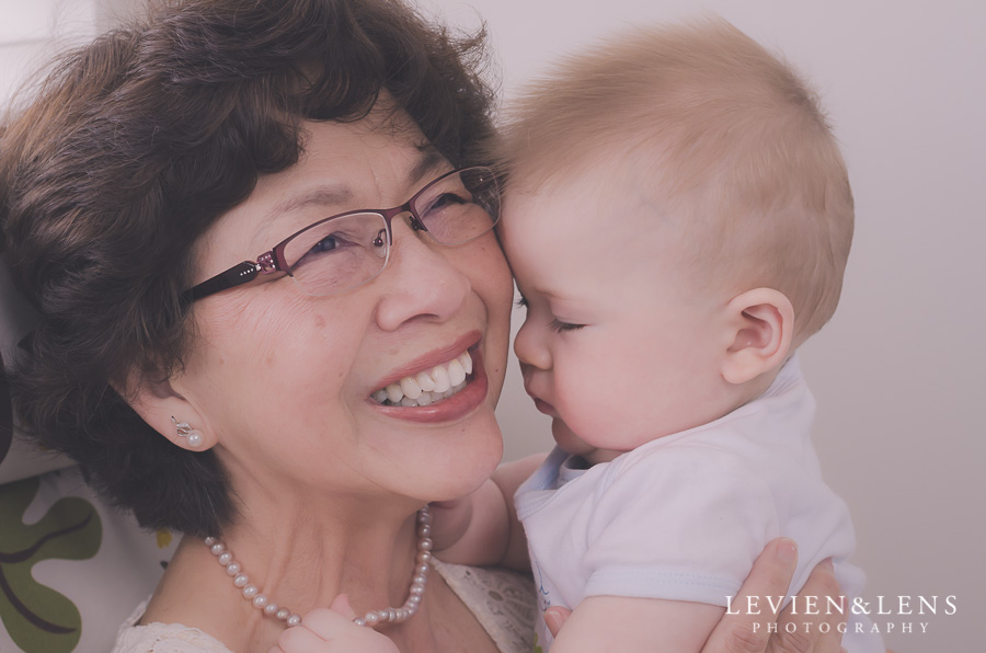 Cornwall park family lifestyle photos {Auckland-Hamilton photographer } Baby Alexander