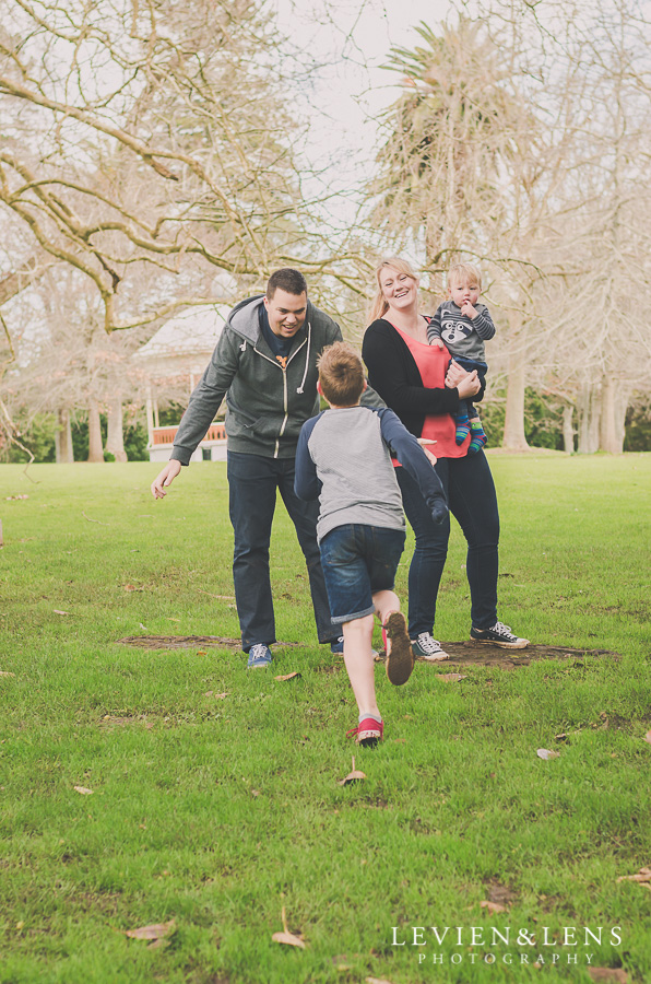 The Knott Family | Auckland Domain Photography Session {Waikato-Bay of Plenty photographer}