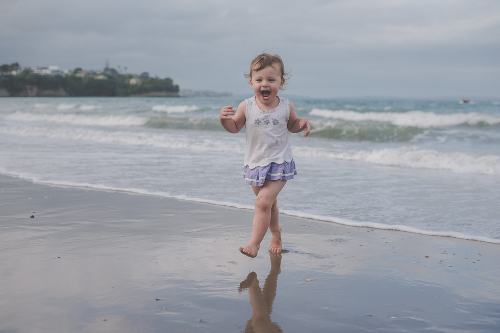 Mairangi Bay kids-family fun  {Auckland-Hamilton documentary photographer}