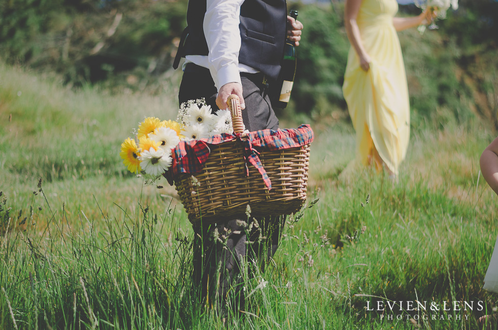 Bride and Groom location photo shoot {Auckland wedding-engagement-couples photographer}