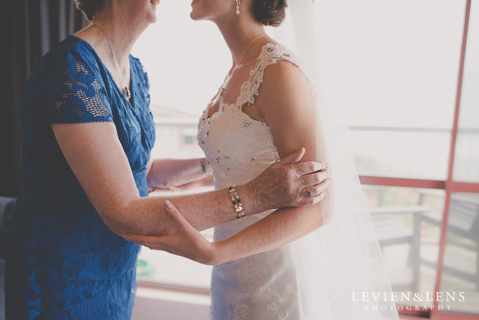 bride with mum Castaways Resort - Kariotahi beach wedding {Auckland lifestyle couples-engagement photographer}