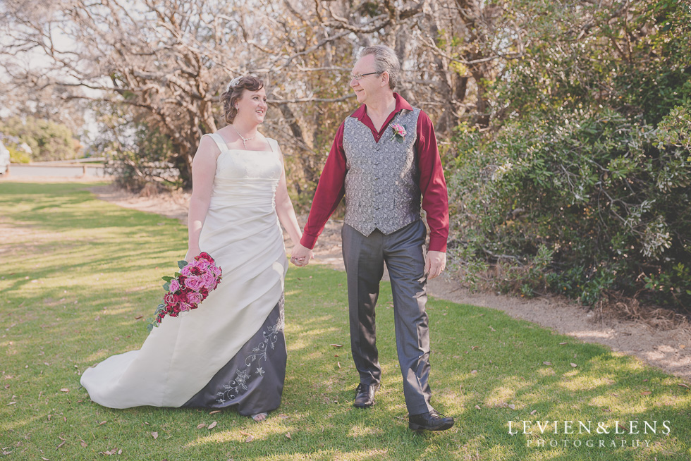 bride and groom walking wedding Musick Point {Auckland lifestyle couples-engagement photographer}