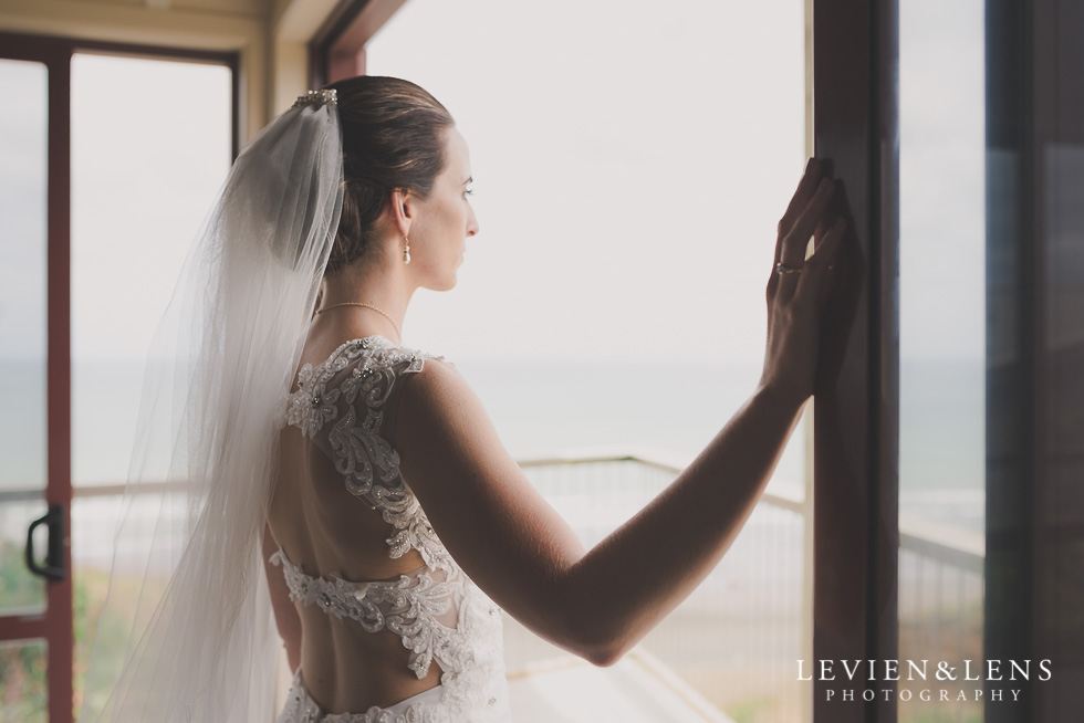 bride getting ready 365 Project - January {Auckland-Hamilton lifestyle family-wedding-couples photographer}