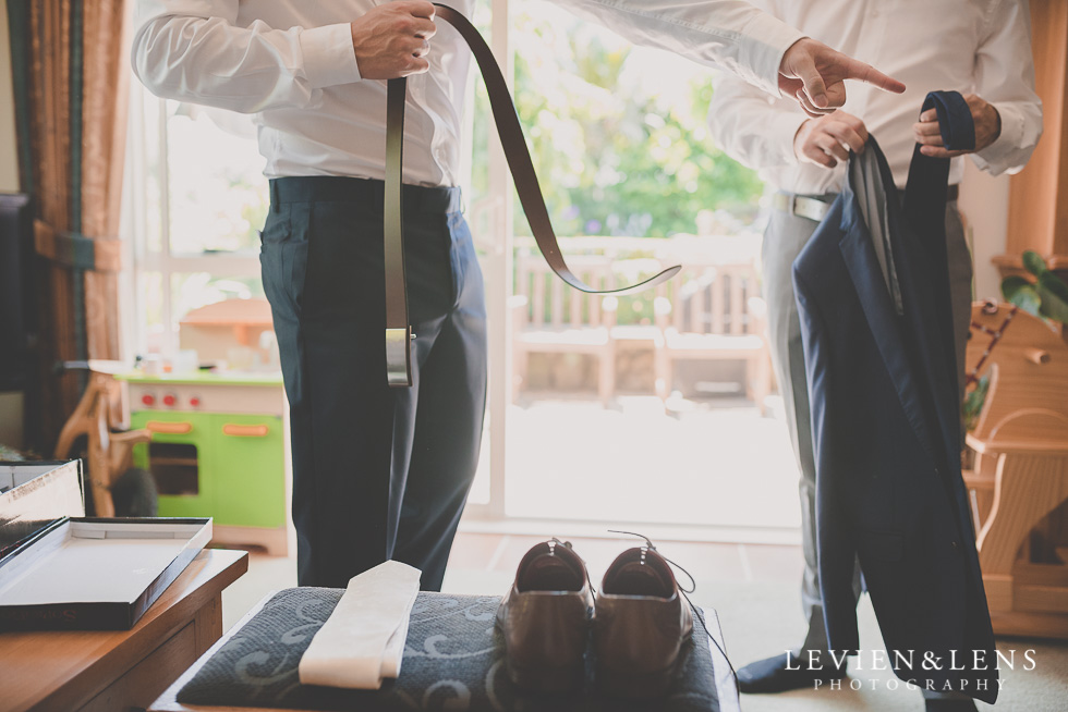 groom getting ready {Auckland-Hamilton-Tauranga wedding photographer}