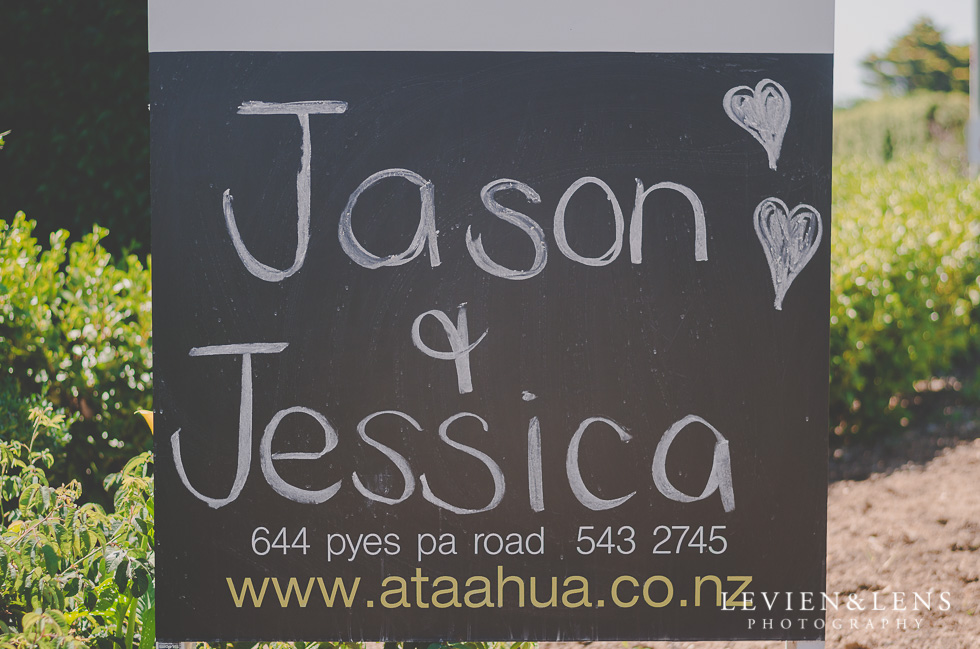 sign with couples names {Tauranga-Bay of Plenty wedding-couples-engagement photographer}